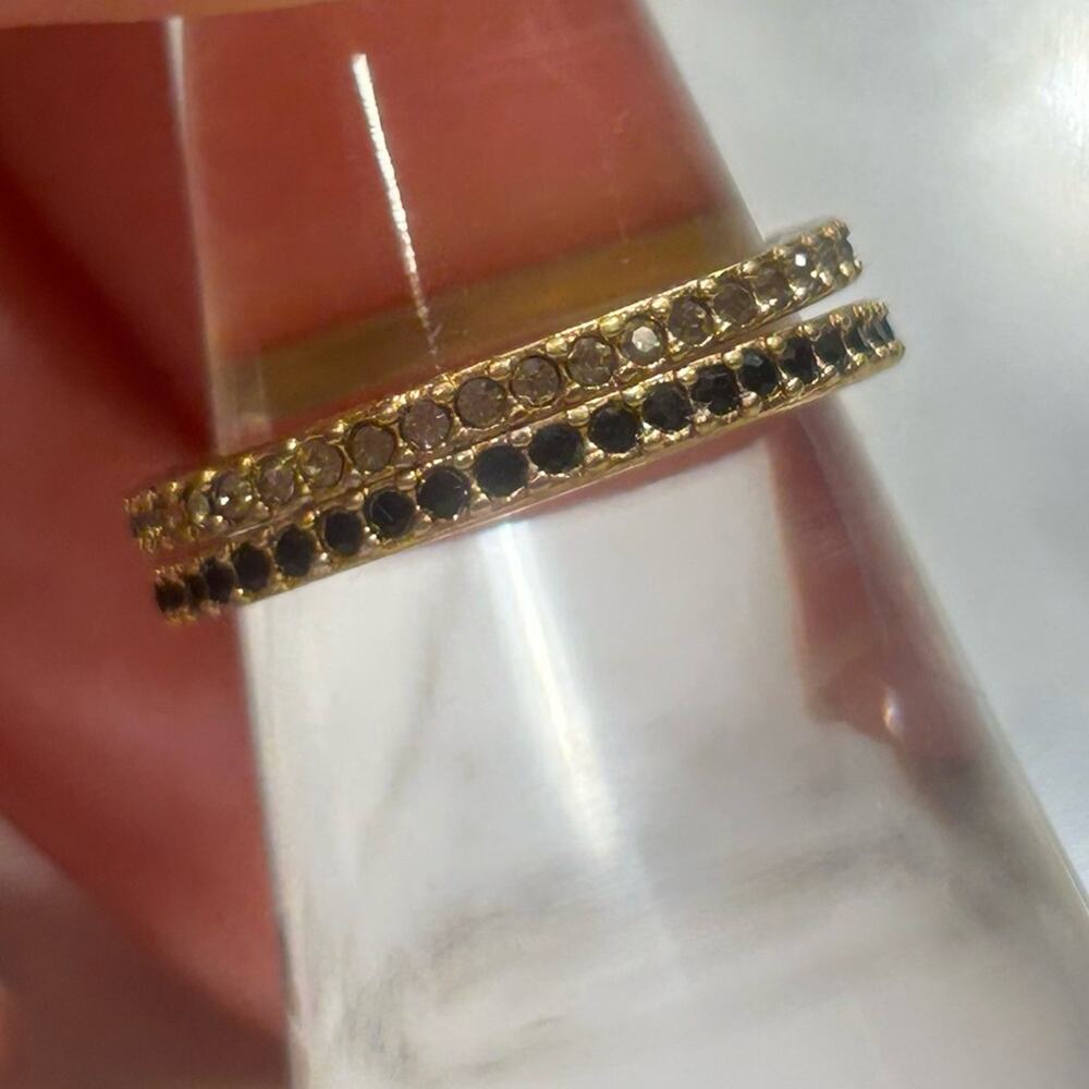 Set of 2 Gold Toned Black &‎ Clear Rhinestone Rings Size 6